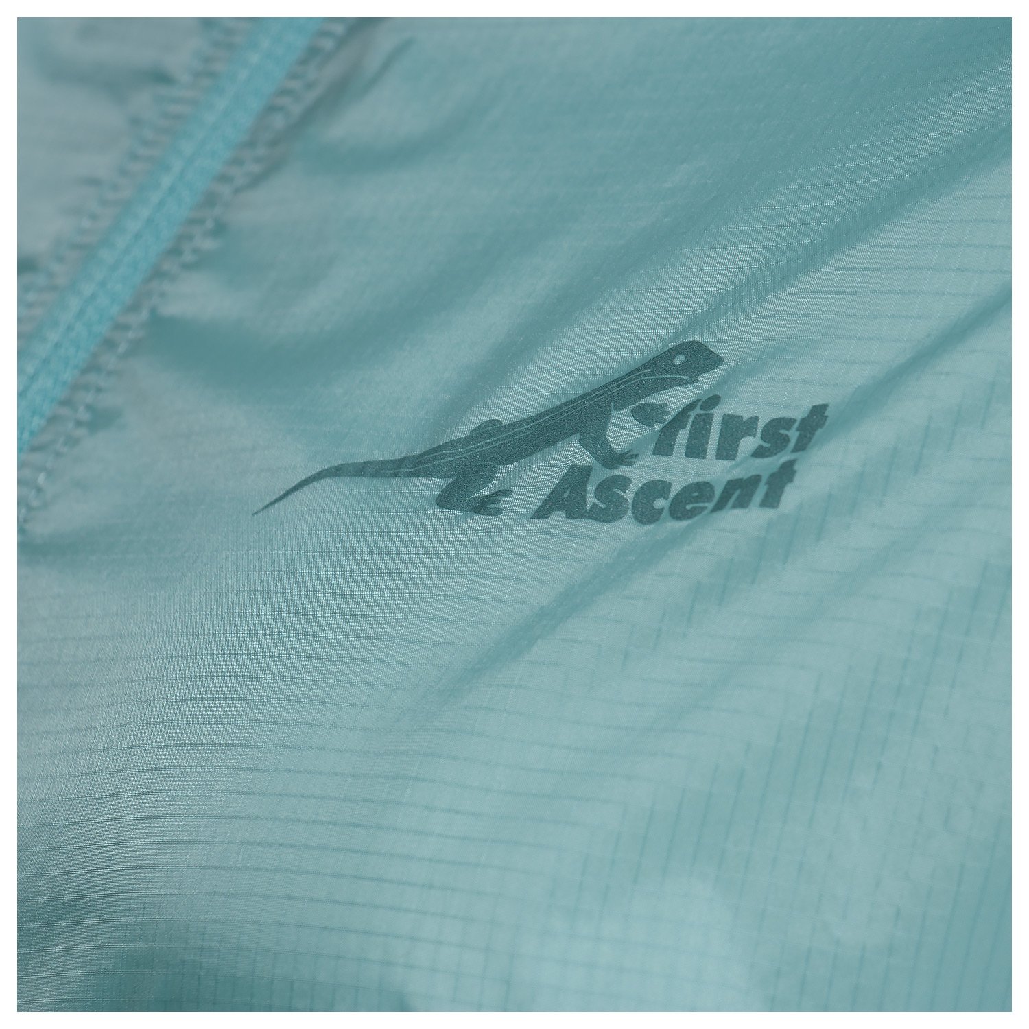 First ascent apple jacket top