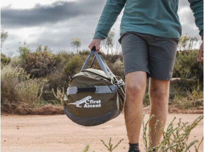 The Yak Sac Duffel Bag