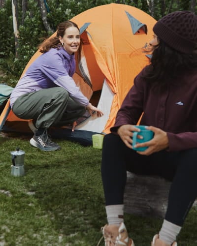 HIKING & CAMPING